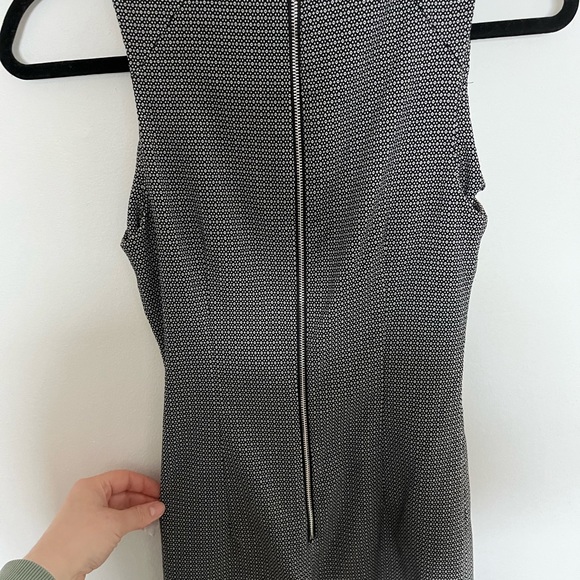 RW&CO Sleeveless Slim Dress - Picture 6 of 6